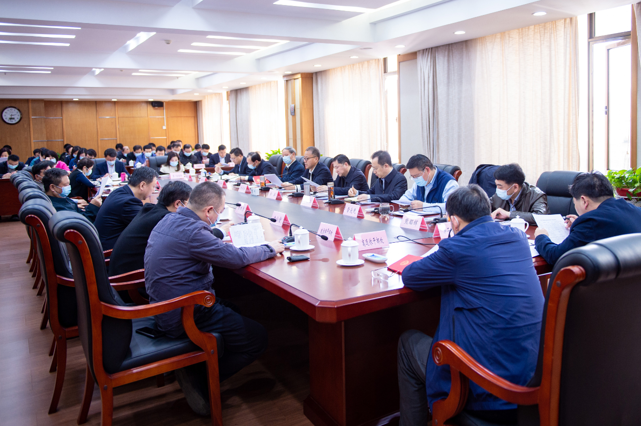 湖北省检察院传达学习习近平总书记重要讲话和全国两会精神