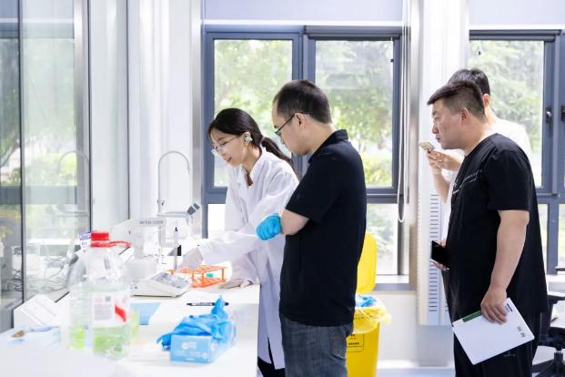 深耕实务强本领  数字赋能促履职